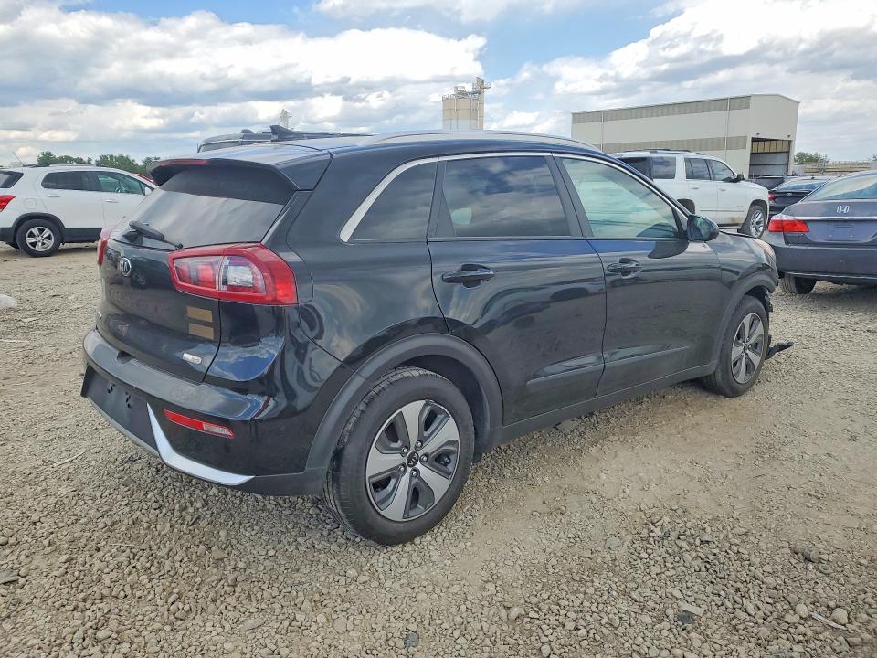 2018 Kia Niro მანქანა იყიდება აუქციონზე, vin: KNDCB3LC9J5136663, აუქციონის ნომერი: 52163286