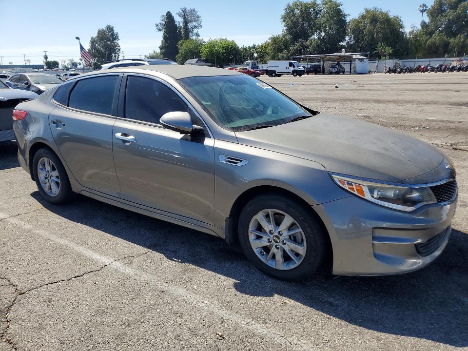 Auction sale of the 2016 Kia Optima, vin: 5XXGT4L32GG105960, lot number: 53981906