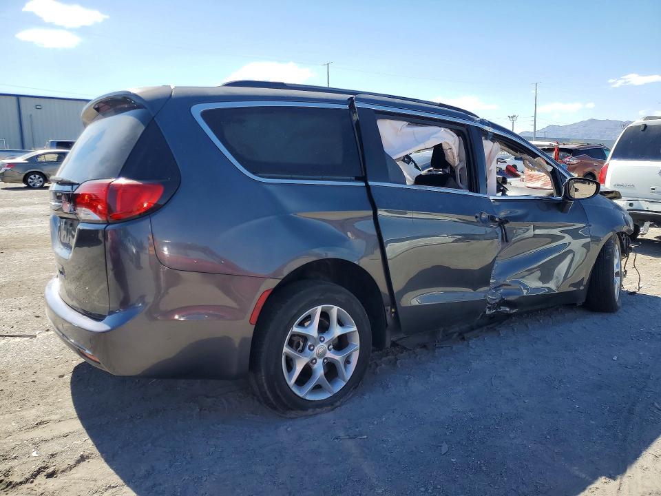2018 Chrysler Pacifica მანქანა იყიდება აუქციონზე, vin: 2C4RC1FGXJR106178, აუქციონის ნომერი: 55090326