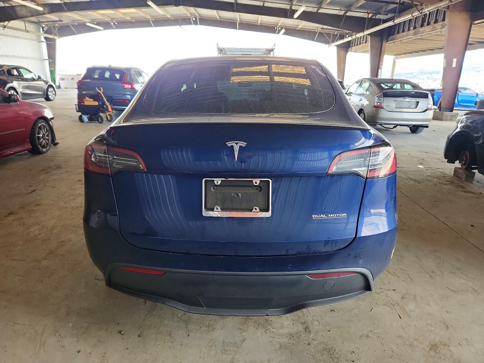 Продажа на аукционе авто 2021 Tesla Model Y, vin: 5YJYGDEF1MF277914, номер лота: 55028226