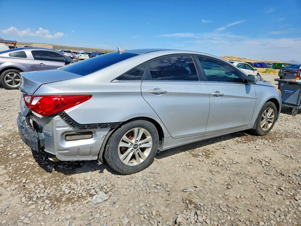 2013 Hyundai Sonata მანქანა იყიდება აუქციონზე, vin: 5NPEB4AC0DH638242, აუქციონის ნომერი: 54424006