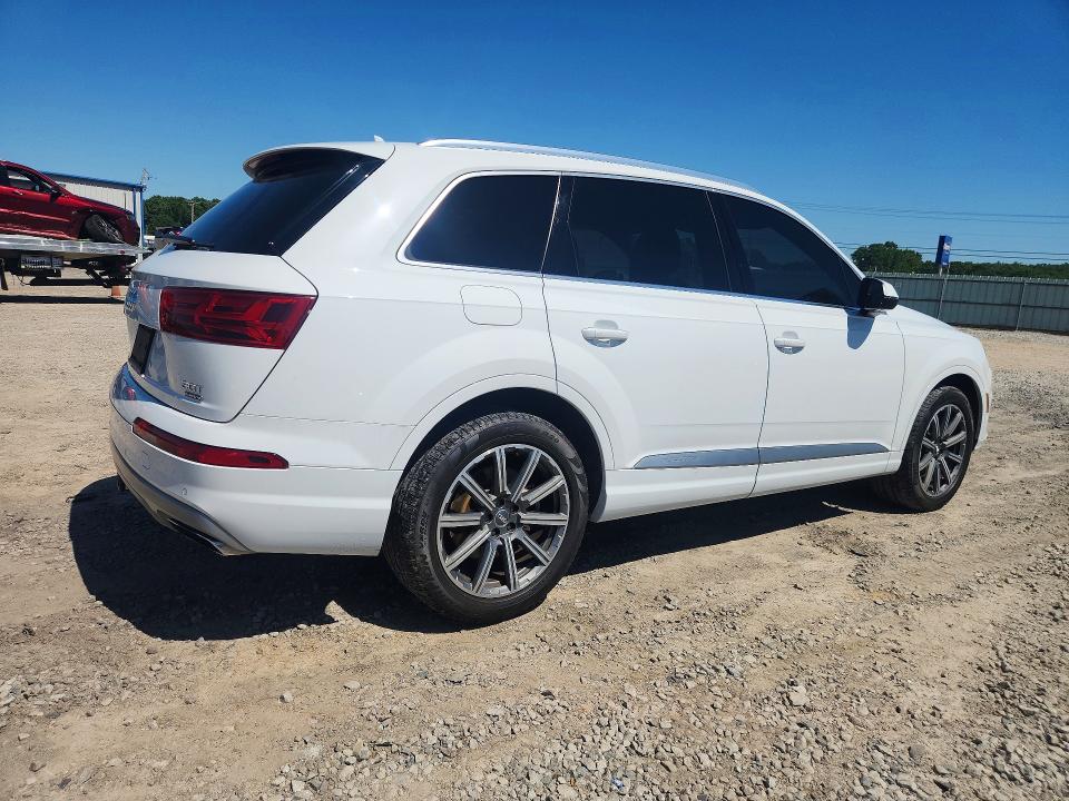 Продаж на аукціоні авто 2018 Audi Q7, vin: WA1VAAF79JD050459, номер лоту: 53324486