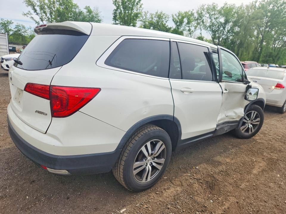 Продажа на аукционе авто 2017 Honda Pilot, vin: 5FNYF6H70HB070228, номер лота: 54828546