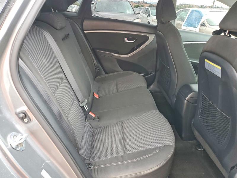55441286 :رقم المزاد ، KMHD35LH5HU381397 vin ، 2017 Hyundai Elantra Gt مزاد بيع