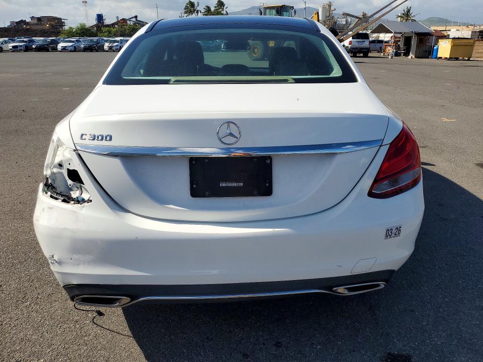 53265556 :رقم المزاد ، WDDWF4JB8GR141054 vin ، 2016 Mercedes-benz C مزاد بيع