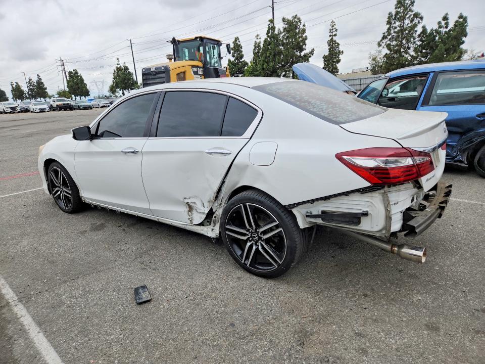 Aukcja sprzedaży 2017 Honda Accord, vin: 1HGCR2F57HA100573, numer aukcji: 53818206