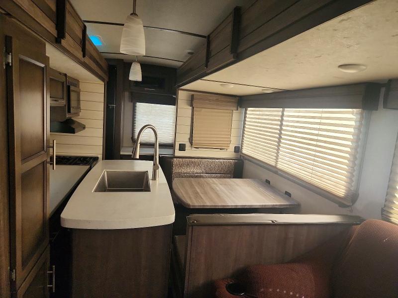 2020 Keystone Trailer მანქანა იყიდება აუქციონზე, vin: 4YDT28525L5350910, აუქციონის ნომერი: 52605526