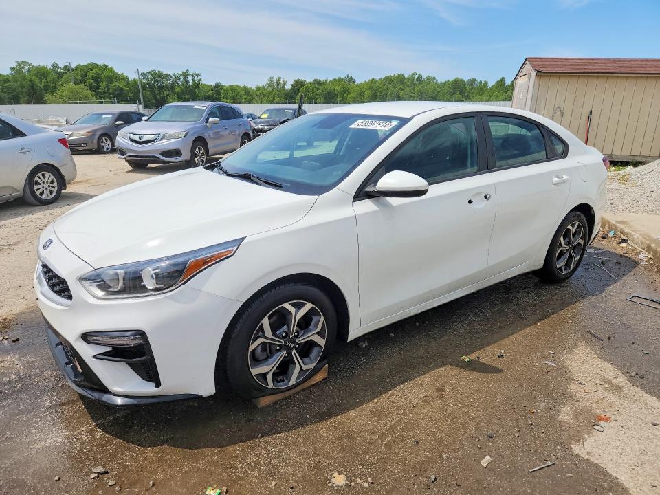 2021 Kia Forte მანქანა იყიდება აუქციონზე, vin: 3KPF24AD5ME315404, აუქციონის ნომერი: 53092916