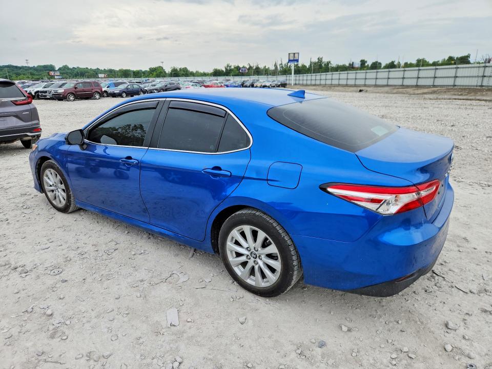 54991886 :رقم المزاد ، 4T1B11HK3KU261180 vin ، 2019 Toyota Camry مزاد بيع