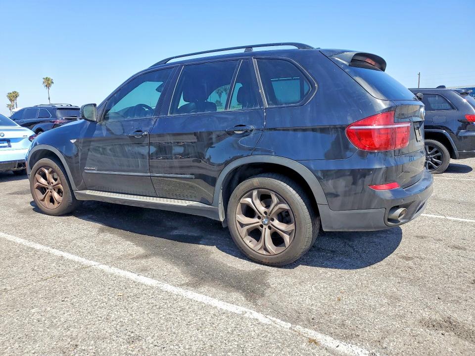 Продажа на аукционе авто 2013 Bmw X5, vin: 5UXZW0C50D0B93240, номер лота: 52591556