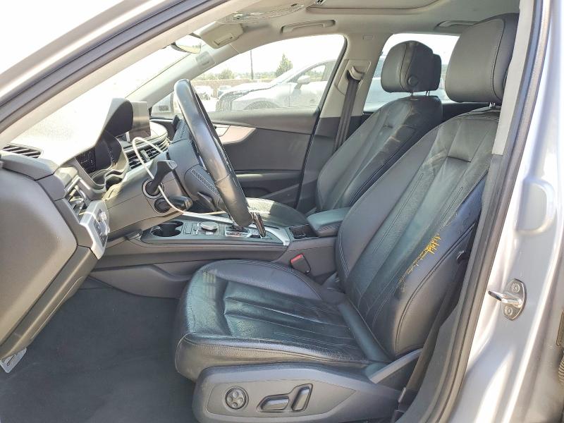Продаж на аукціоні авто 2017 Audi A4, vin: WAUFNAF40HN050436, номер лоту: 54643686