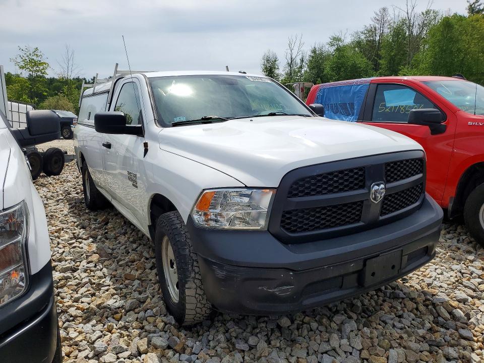 47616146 :رقم المزاد ، 3C6JR7DG7KG588818 vin ، 2019 Ram 1500 Classic مزاد بيع