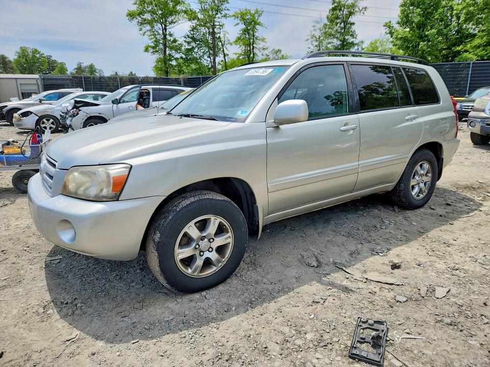 53594756 :رقم المزاد ، JTEEP21A040048264 vin ، 2004 Toyota Highlander مزاد بيع