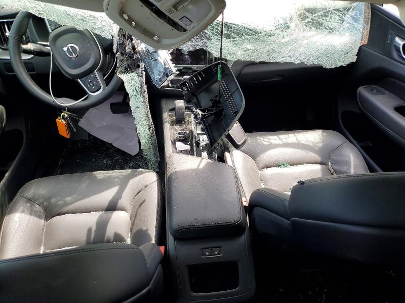 2025 Volvo Xc60 მანქანა იყიდება აუქციონზე, vin: YV4M12RJ1S1216102, აუქციონის ნომერი: 52217396