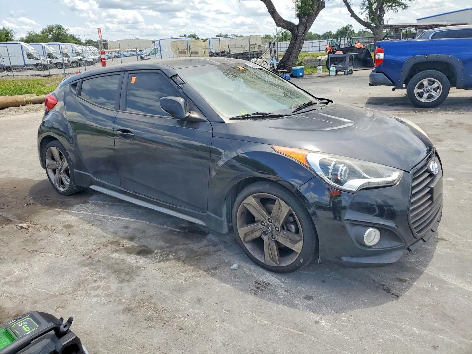 2013 Hyundai Veloster მანქანა იყიდება აუქციონზე, vin: KMHTC6AE9DU132301, აუქციონის ნომერი: 52064296