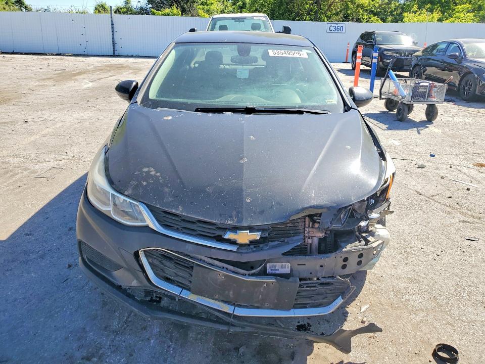 53549506 :رقم المزاد ، 1G1BC5SMXJ7233544 vin ، 2018 Chevrolet Cruze مزاد بيع