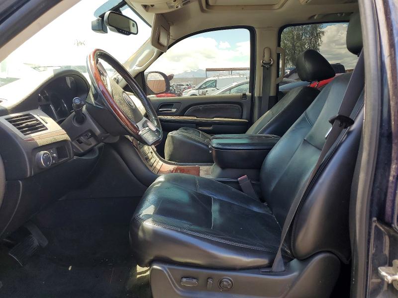 2007 Cadillac Escalade მანქანა იყიდება აუქციონზე, vin: 1GYFK668X7R298383, აუქციონის ნომერი: 55538356