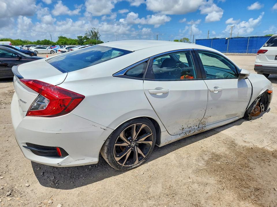 54462876 :رقم المزاد ، 19XFC2F8XME003222 vin ، 2021 Honda Civic مزاد بيع