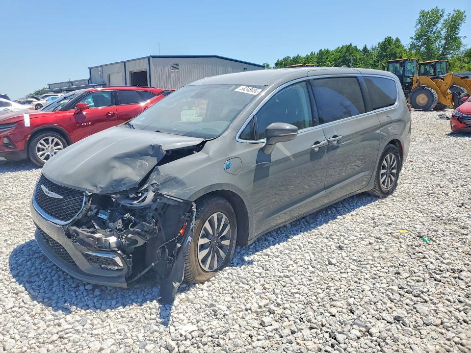 2022 Chrysler Pacifica მანქანა იყიდება აუქციონზე, vin: 2C4RC1L72NR126726, აუქციონის ნომერი: 55348086