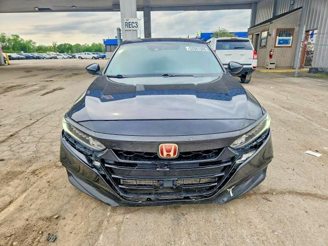 Aukcja sprzedaży 2018 Honda Accord, vin: 1HGCV1F30JA143985, numer aukcji: 53361586