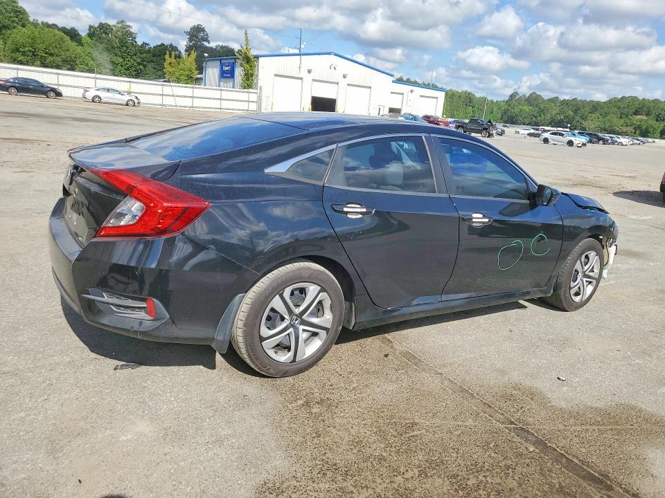 53983756 :رقم المزاد ، 19XFC2F5XJE003271 vin ، 2018 Honda Civic مزاد بيع