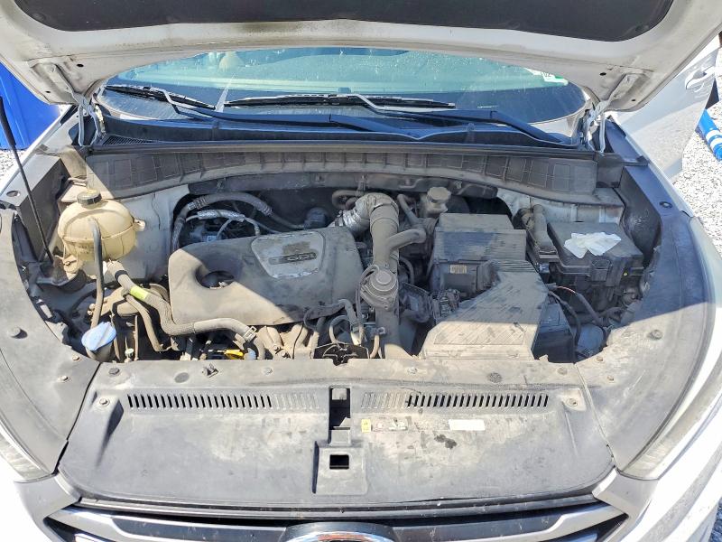 53163756 :رقم المزاد ، KM8J33A28JU821270 vin ، 2018 Hyundai Tucson مزاد بيع