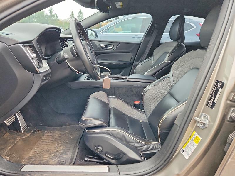 2019 Volvo S60 მანქანა იყიდება აუქციონზე, vin: 7JRA22TM6KG004283, აუქციონის ნომერი: 50418056