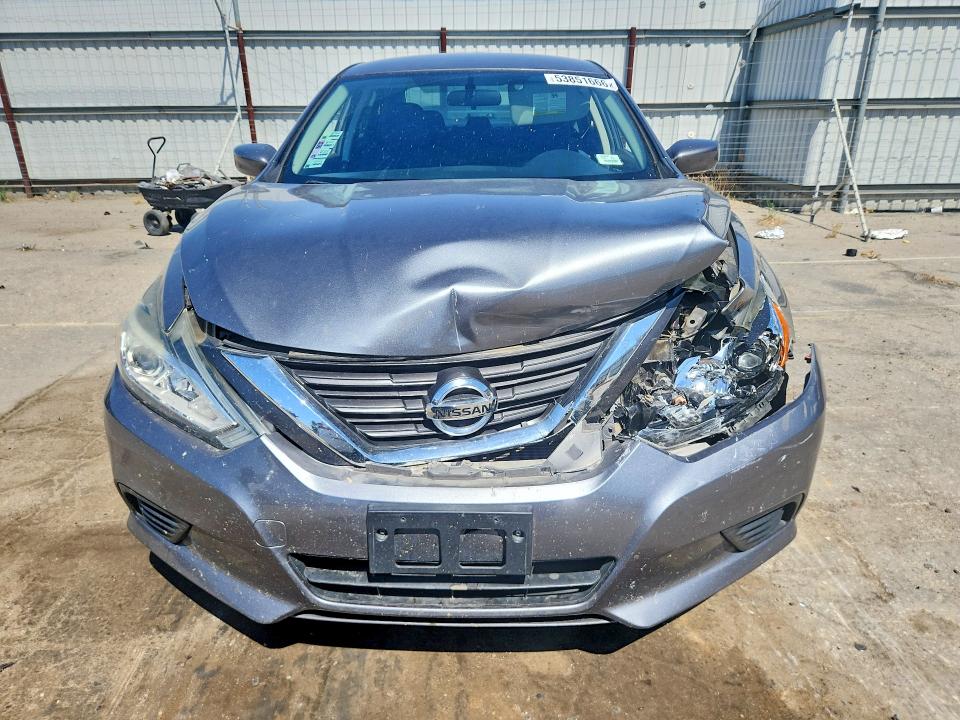 2017 Nissan Altima მანქანა იყიდება აუქციონზე, vin: 1N4AL3AP9HN305073, აუქციონის ნომერი: 53851666