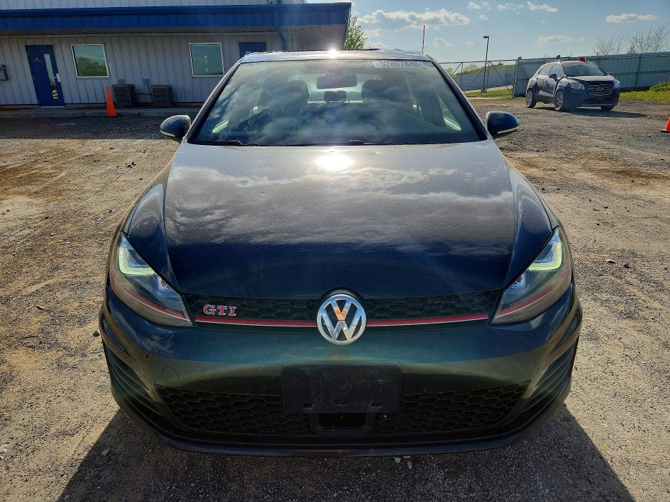 2017 Volkswagen Gti მანქანა იყიდება აუქციონზე, vin: 3VW547AU7HM033569, აუქციონის ნომერი: 52807846