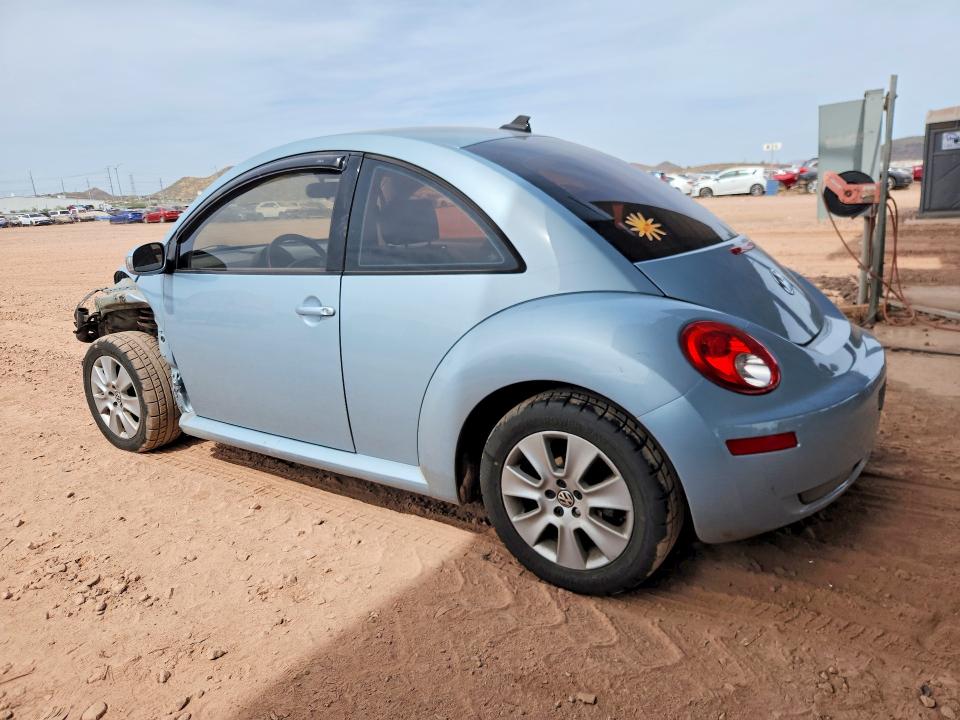 51913646 :رقم المزاد ، 3VWPW31C89M513706 vin ، 2009 Volkswagen New Beetle مزاد بيع
