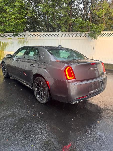 2020 Chrysler 300 მანქანა იყიდება აუქციონზე, vin: 2C3CCABG5LH158682, აუქციონის ნომერი: 55363376