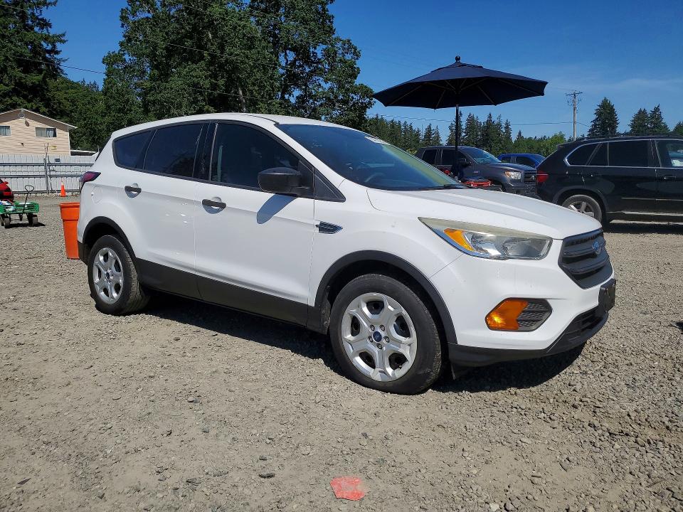 54722246 :رقم المزاد ، 1FMCU0F73HUE93940 vin ، 2017 Ford Escape مزاد بيع