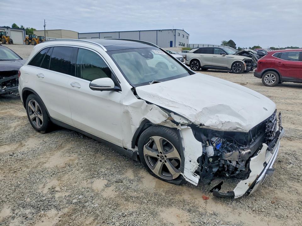 Продажа на аукционе авто 2022 Mercedes-benz Glc, vin: W1N0G8EB0NV393215, номер лота: 51947846