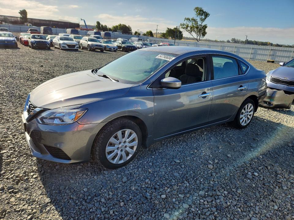54798686 :رقم المزاد ، 3N1AB7AP4HY296180 vin ، 2017 Nissan Sentra مزاد بيع