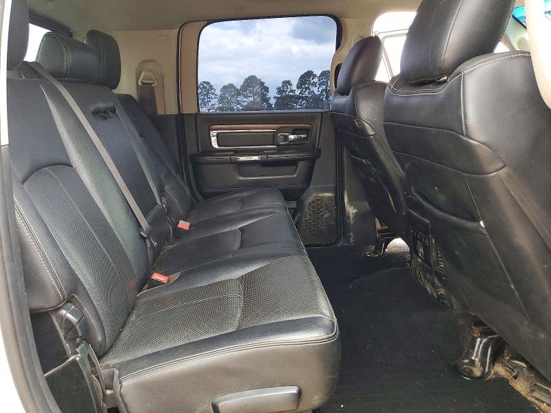 53197136 :رقم المزاد ، 3C63RRML9JG335340 vin ، 2018 Ram 3500 مزاد بيع