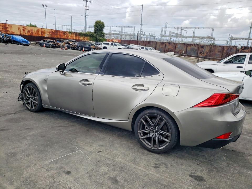 54905516 :رقم المزاد ، JTHBA1D24J5078209 vin ، 2018 Lexus Is مزاد بيع