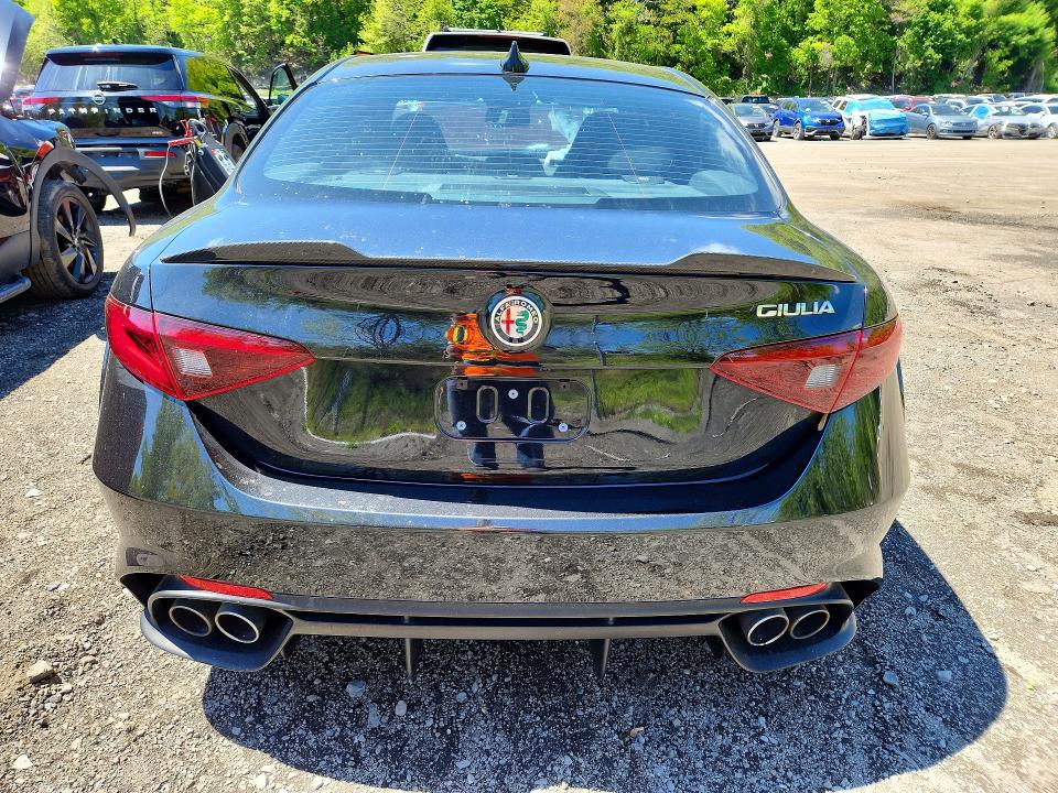 2023 Alfa Romeo Giulia მანქანა იყიდება აუქციონზე, vin: ZARFAMEVXP7676787, აუქციონის ნომერი: 53540996