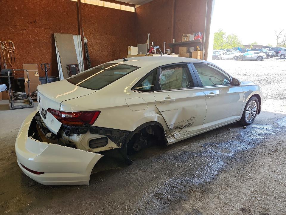Продажа на аукционе авто 2019 Volkswagen Jetta, vin: 3VWC57BU3KM015130, номер лота: 52367056