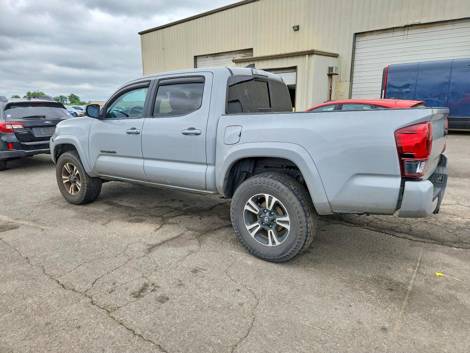 Продажа на аукционе авто 2018 Toyota Tacoma, vin: 3TMCZ5AN6JM157377, номер лота: 52388506