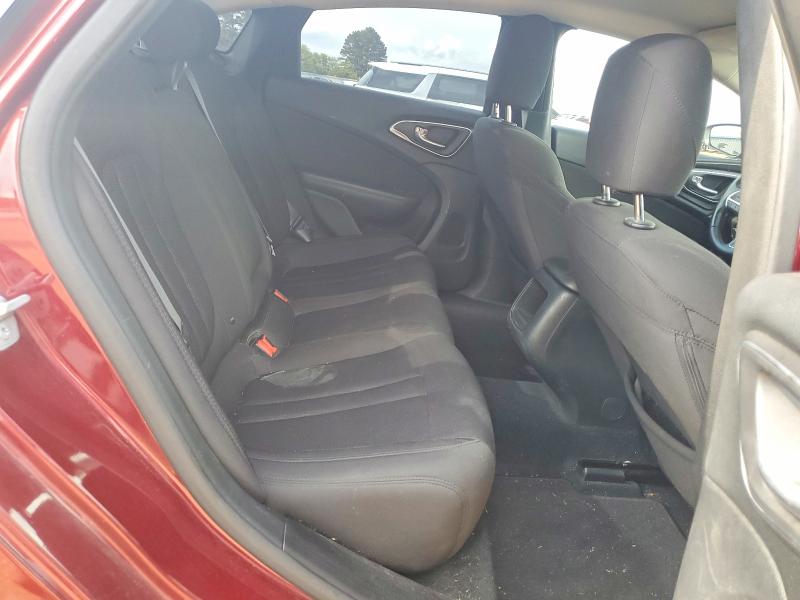54906176 :رقم المزاد ، 1C3CCCAB6FN536876 vin ، 2015 Chrysler 200 مزاد بيع