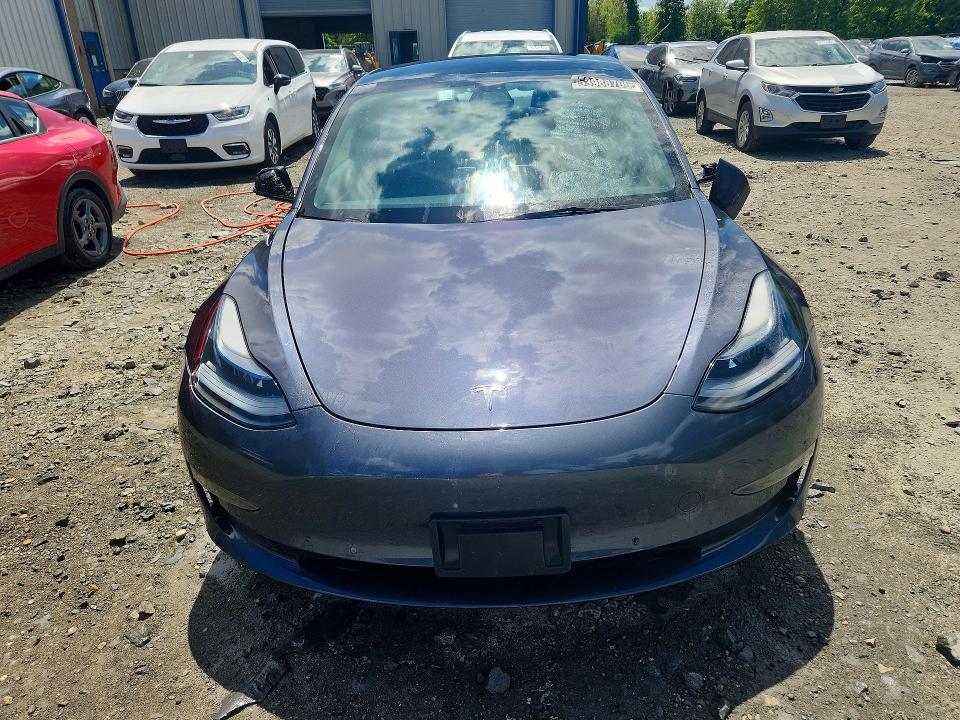 53988706 :رقم المزاد ، 5YJ3E1EA7NF368576 vin ، 2022 Tesla Model 3 مزاد بيع
