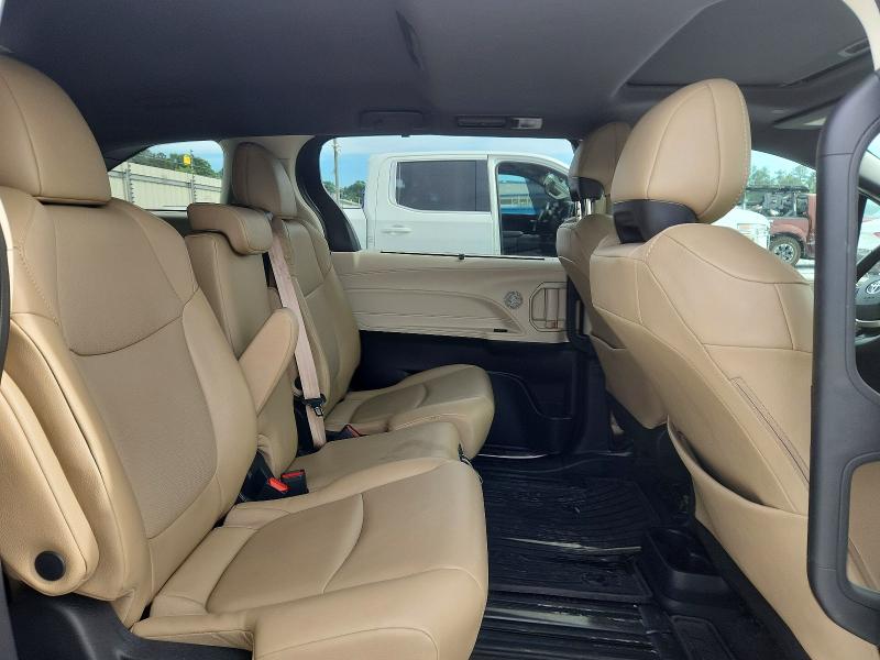 Продажа на аукционе авто 2021 Toyota Sienna, vin: 5TDYRKECXMS039575, номер лота: 52881556