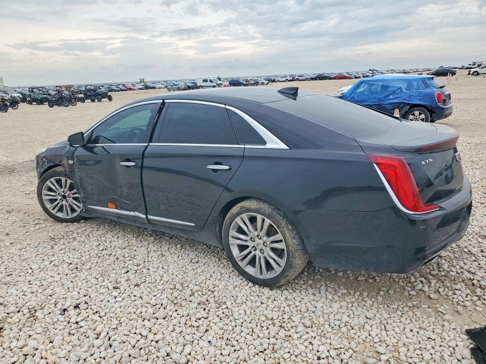 54669366 :رقم المزاد ، 2G61M5S35J9165257 vin ، 2018 Cadillac Xts مزاد بيع