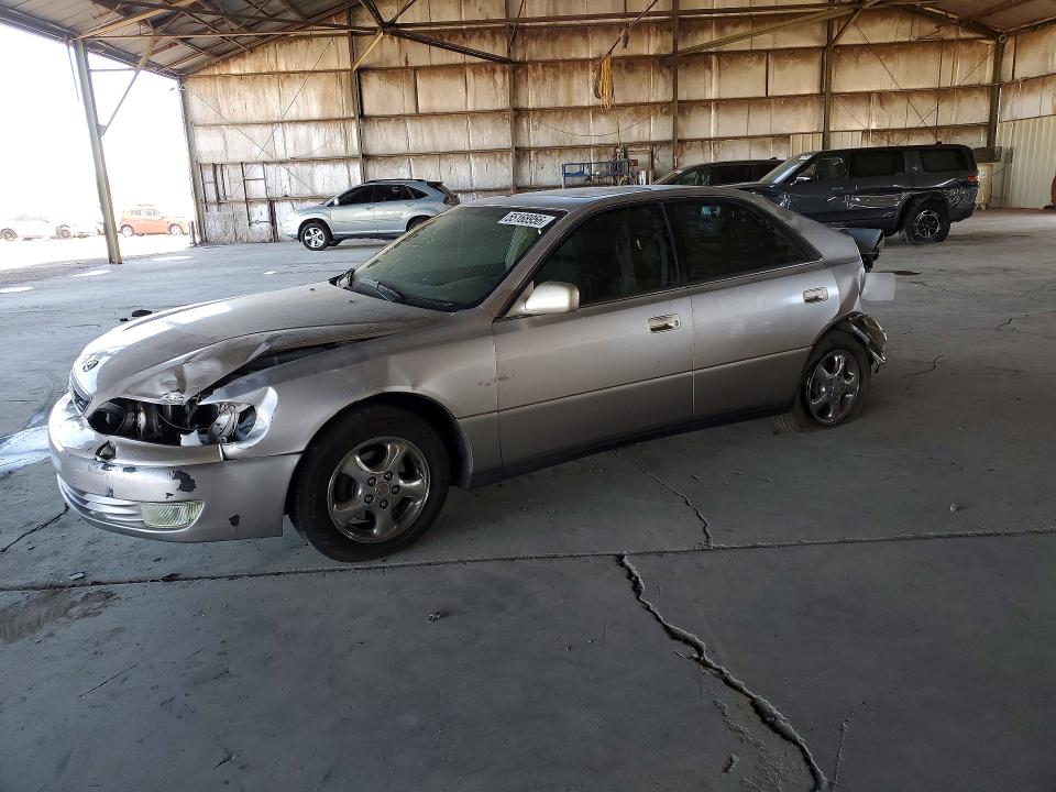 55168956 :رقم المزاد ، JT8BF28G7X5072927 vin ، 1999 Lexus Es مزاد بيع