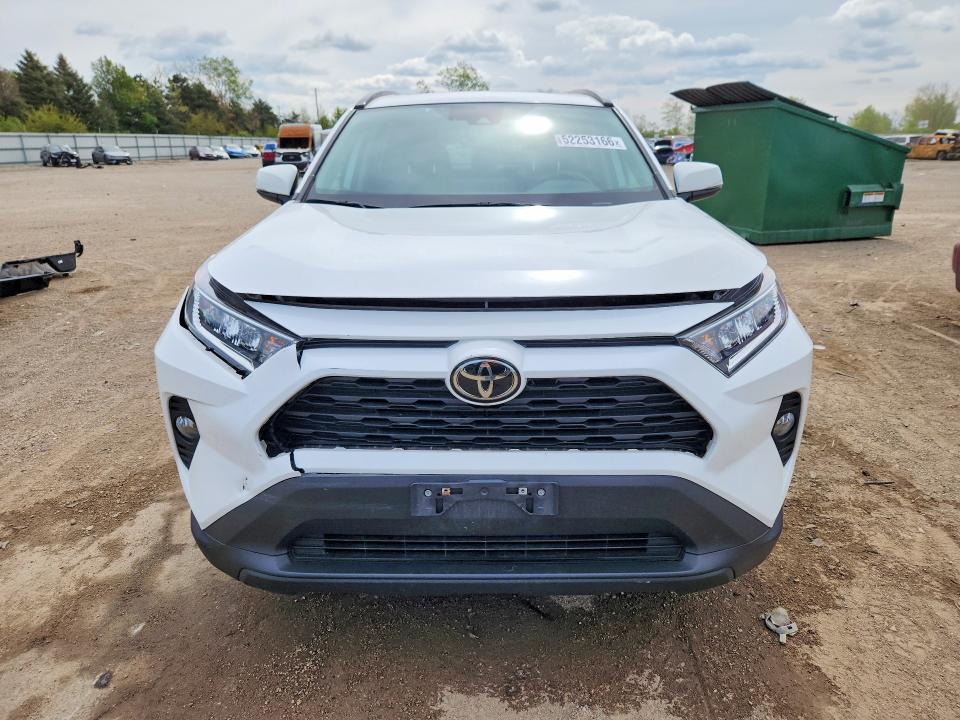 52253166 :رقم المزاد ، 2T3P1RFV4MC233241 vin ، 2021 Toyota Rav4 مزاد بيع