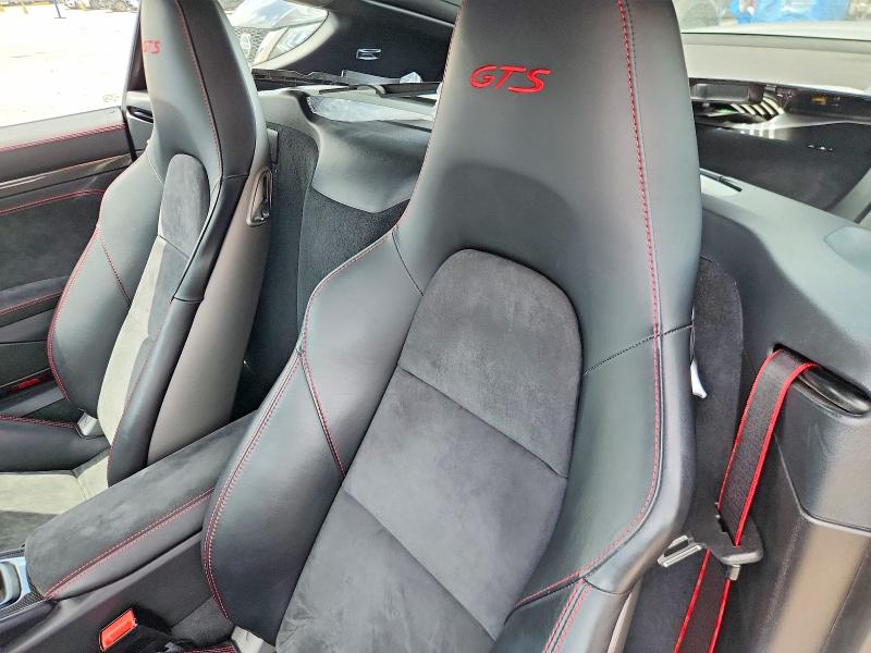 53835586 :رقم المزاد ، WP0AB2A89GK186179 vin ، 2016 Porsche Cayman مزاد بيع