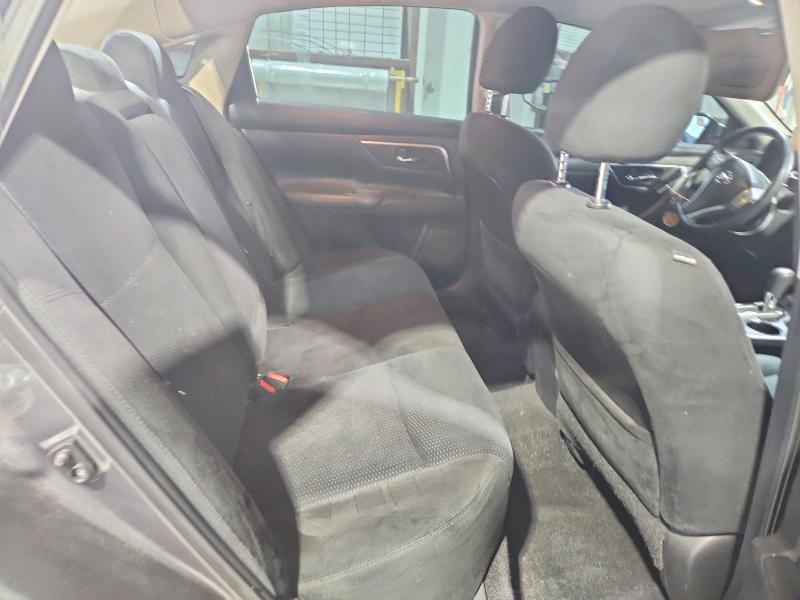 Продажа на аукционе авто 2015 Nissan Altima, vin: 1N4AL3AP0FN912606, номер лота: 52469156
