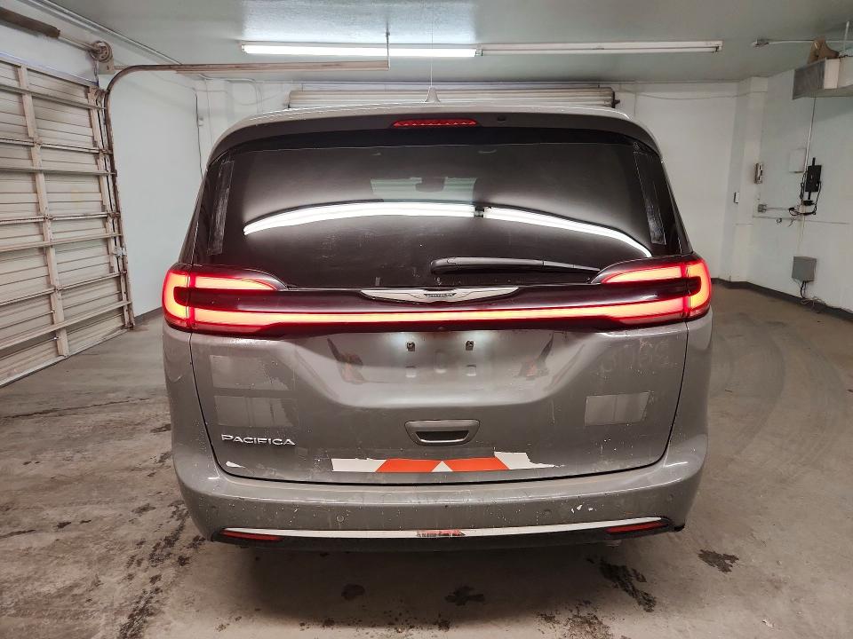 53473956 :رقم المزاد ، 2C4RC1BG8NR142558 vin ، 2022 Chrysler Pacifica مزاد بيع