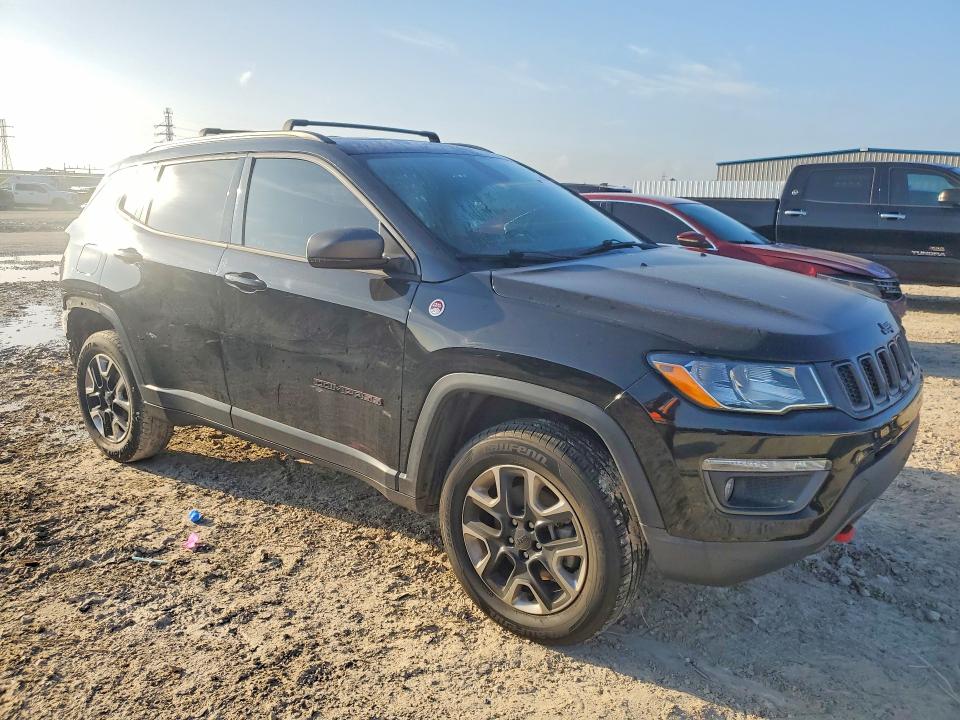 2018 Jeep Compass მანქანა იყიდება აუქციონზე, vin: 3C4NJDDB6JT264625, აუქციონის ნომერი: 54001916