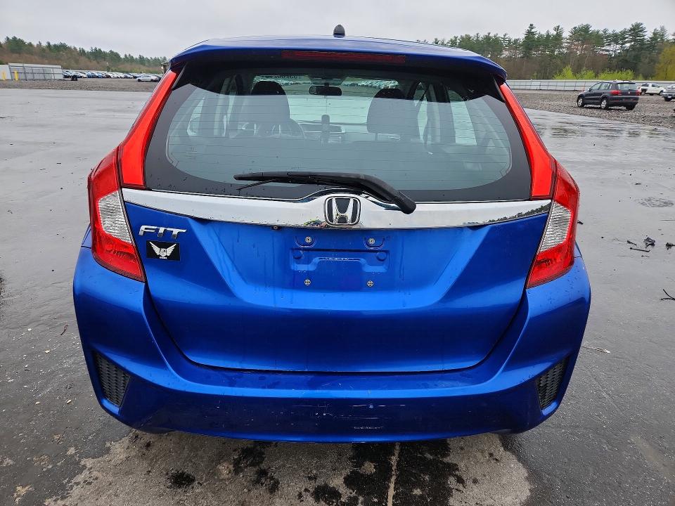 Продажа на аукционе авто 2015 Honda Fit, vin: 3HGGK5H88FM740533, номер лота: 53266276